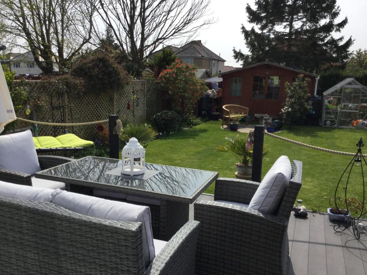Rise & Shine Bed & Breakfast Titchfield Exterior photo